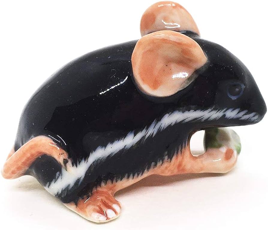 Ratón negro adorable y popular